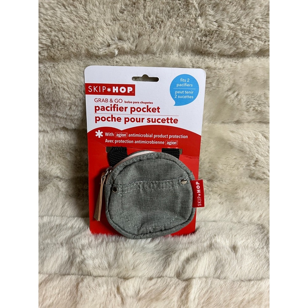Skip Hop Grab and‎ Go Pacifier Pocket Holder Case Fits 2 Pacifiers Gray